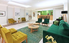 Hollow On The Square City Hotel